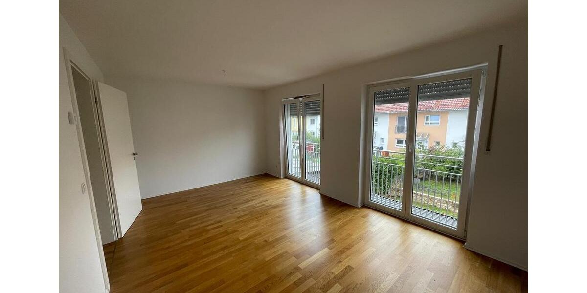 Reihenhaus Puchheim - 5 Zimmer, 128 m&sup2;, 2.335&euro; | Angebot:25382087