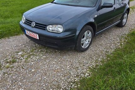 VW Golf 321.920 km 2.290 € Neuried 82061