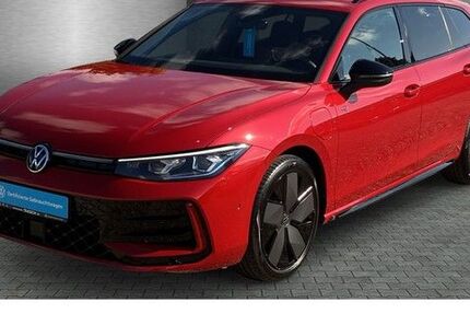 VW Passat Variant 15.900 km 43.730 € Fürstenfeldbruck 82256