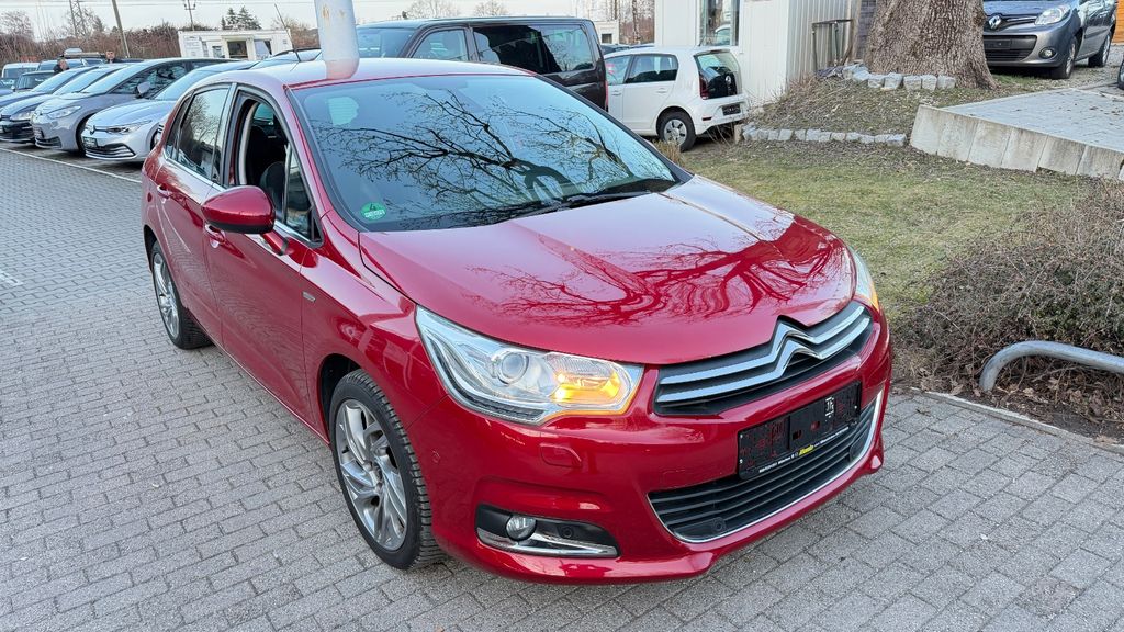 Citroen C4 82.049 km 8.900 &euro; München OT Trudering-Riem 81825