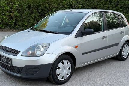 Ford Fiesta 157.000 km 2.500 &euro; München 81375