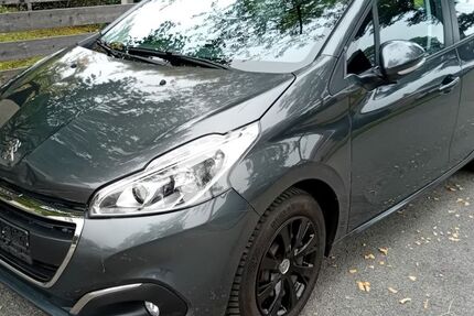 Peugeot 208 157.900 km 3.850 € München 80937