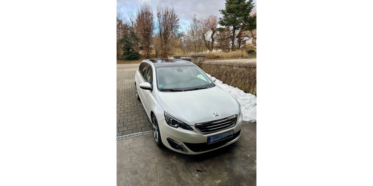 Peugeot 308 105.000 km 11.900 &euro; Erdweg 85253