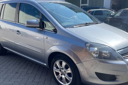 Opel Zafira 263.000 km 3.000 &euro; Dachau (bei München) 85221
