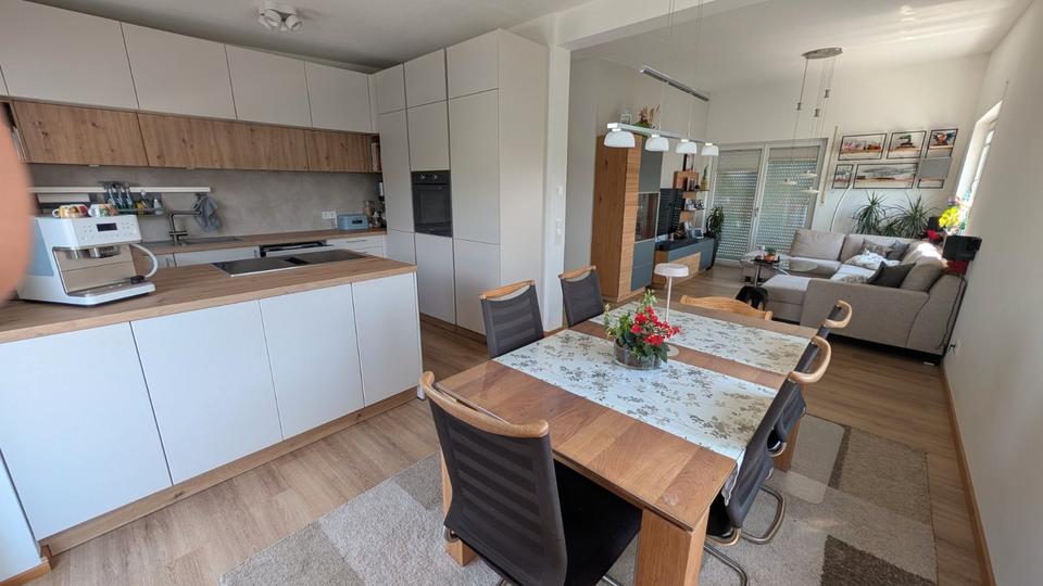Dachgeschoßwohnung Fürstenfeldbruck - 4 Zimmer, 96 m&sup2;, 659.000&euro; | Angebot:26931225