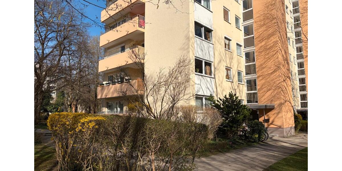 Etagenwohnung München Bogenhausen - 2 Zimmer, 60 m&sup2;, 475.000&euro; | Angebot:25942090