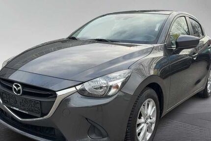 Mazda 2 82.300 km 13.990 &euro; München 81249