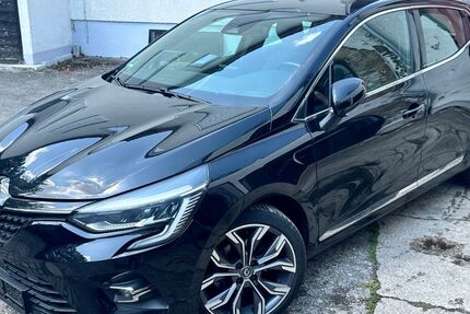 Renault Clio 37.500 km 13.690 &euro; München 81829