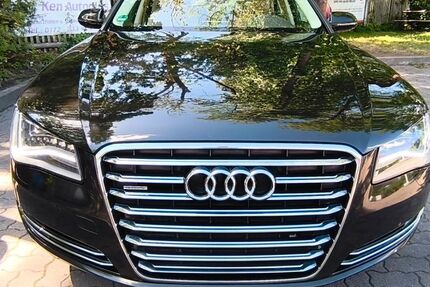 Audi A8 176.000 km 17.999 &euro; München 80686