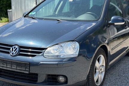 VW Golf 223.946 km 2.290 &euro; Hofolding 85649
