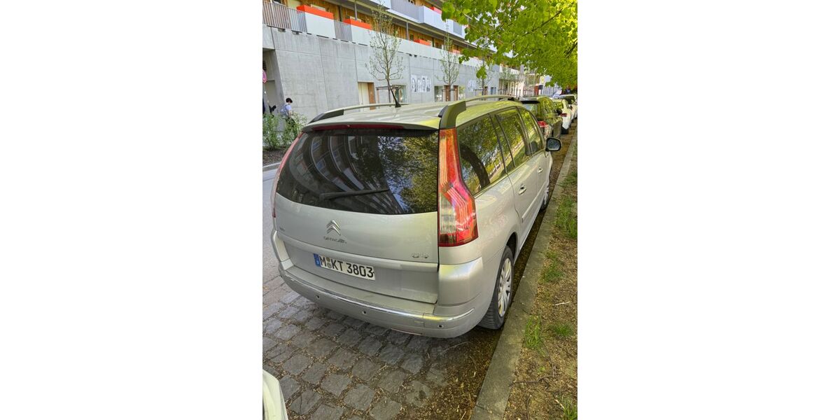 Citroen C4 Picasso 265.000 km 2.450 &euro; München 81829
