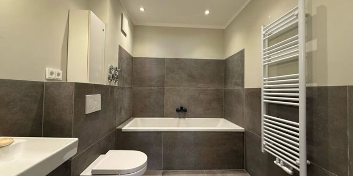 4-Zimmer-mit Einbauküche – Rückgebäude, WestendSchwanthalerhöhe - Etagenwohnung München Schwanthalerhöhe | Angebot:27299589