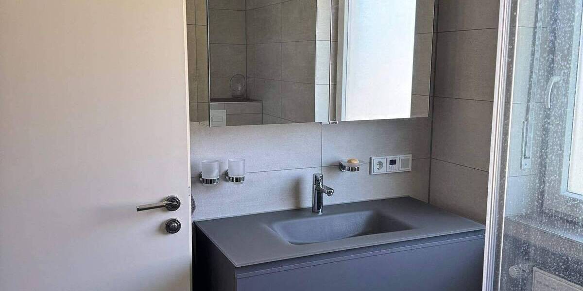 Reihenmittelhaus Eching - 6 Zimmer, 140 m&sup2;, 820.000&euro; | Angebot:25700159