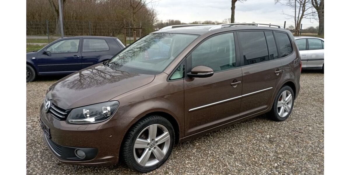 VW Touran 108.800 km 11.777 &euro; Emmering 82275