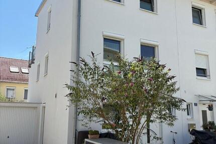 Haus Markt Schwaben - 5 Zimmer, 170 m&sup2;, 2.600&euro; | Angebot:25369864