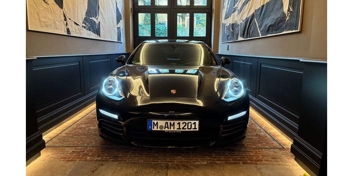 Porsche Panamera 179.400 km 26.500 &euro; München 80538