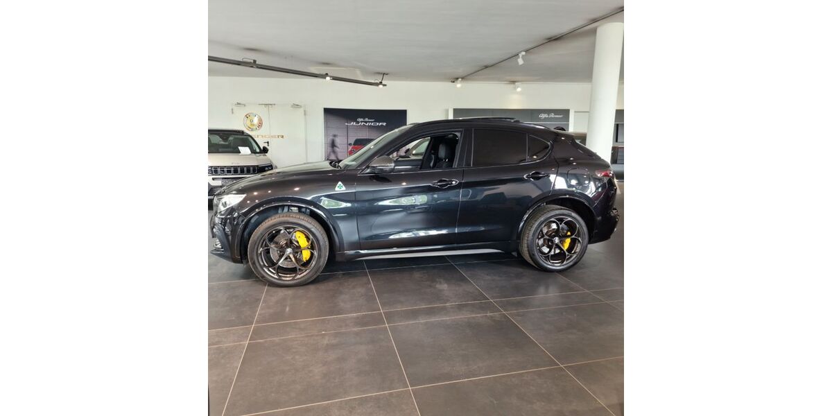 Alfa Romeo Stelvio 34.497 km 49.990 &euro; München 81827