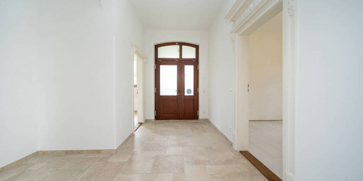 Versteigerungsimmobilie Starnberg Söcking - 1 Zimmer, 282 m&sup2;, 9.500.000&euro; | Angebot:25666299