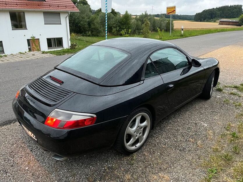 996