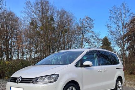 VW Sharan 79.350 km 22.850 € München 80995