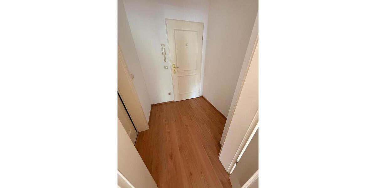 Etagenwohnung München Allach-Untermenzing - 1 Zimmer, 38 m&sup2;, 330.000&euro; | Angebot:26947370