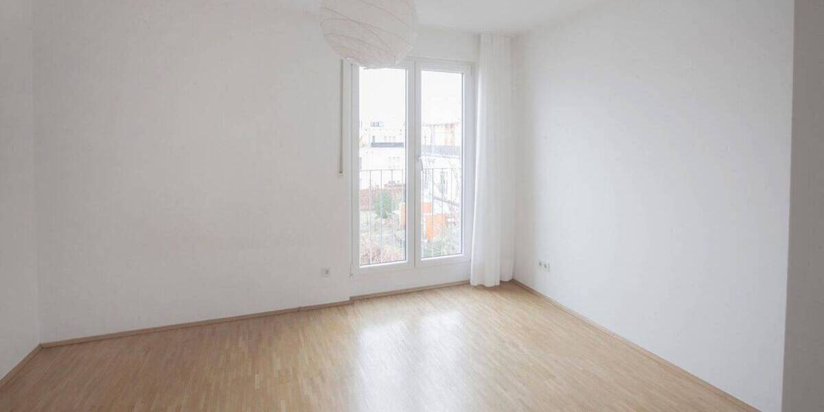 Reihenendhaus München Schwabing-Freimann - 5 Zimmer, 119 m&sup2;, 1.070.000&euro; | Angebot:26175908