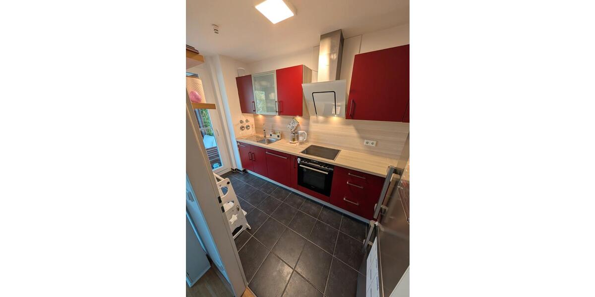 Etagenwohnung Unterföhring - 4 Zimmer, 97 m&sup2;, 2.000&euro; | Angebot:26167489
