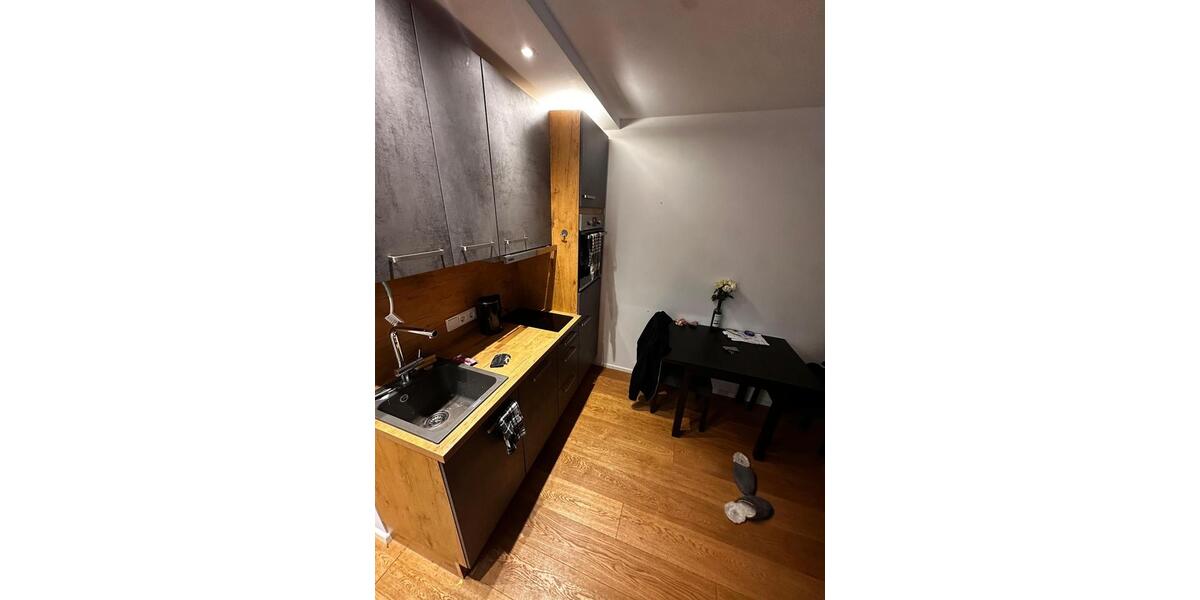 Etagenwohnung München Schwanthalerhöhe - 1 Zimmer, 36 m&sup2;, 1.450&euro; | Angebot:26660341