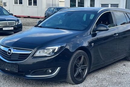 Opel Insignia 250.000 km 5.750 &euro; München 81827