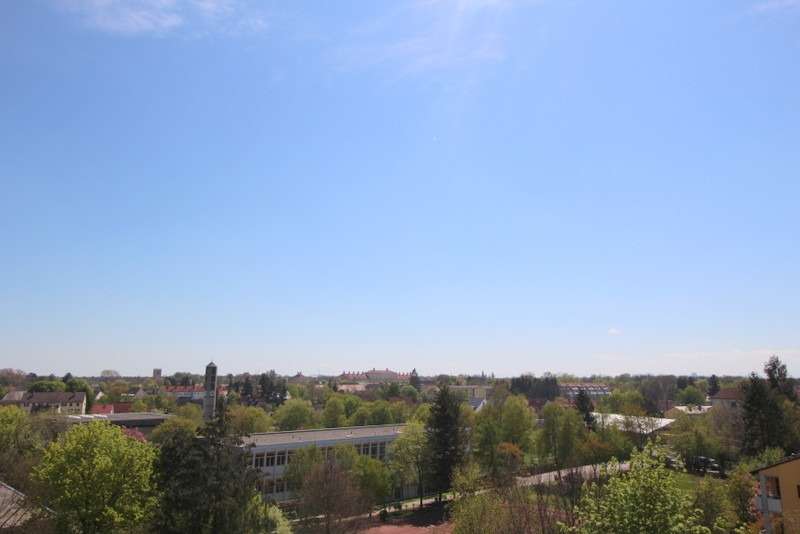 Wohnung zum Kaufen in Oberschleißheim 345.000 € 61 m² 2.5 zimmer