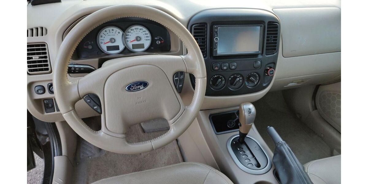 Ford Maverick 148.000 km 8.200 &euro; Vaterstetten 85591