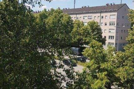 Wohnung München Neuhausen-Nymphenburg - 3 Zimmer, 80 m&sup2;, 1.450&euro; | Angebot:25695624