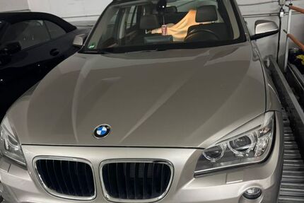 BMW X1 83.000 km 13.100 &euro; München 80807