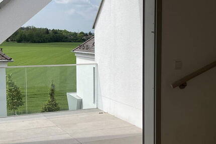 2 12 Zimmer Dachterrassen Maisonette in Planegg