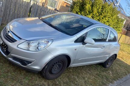 Opel Corsa 102.300 km 1.190 &euro; Emmering 82275