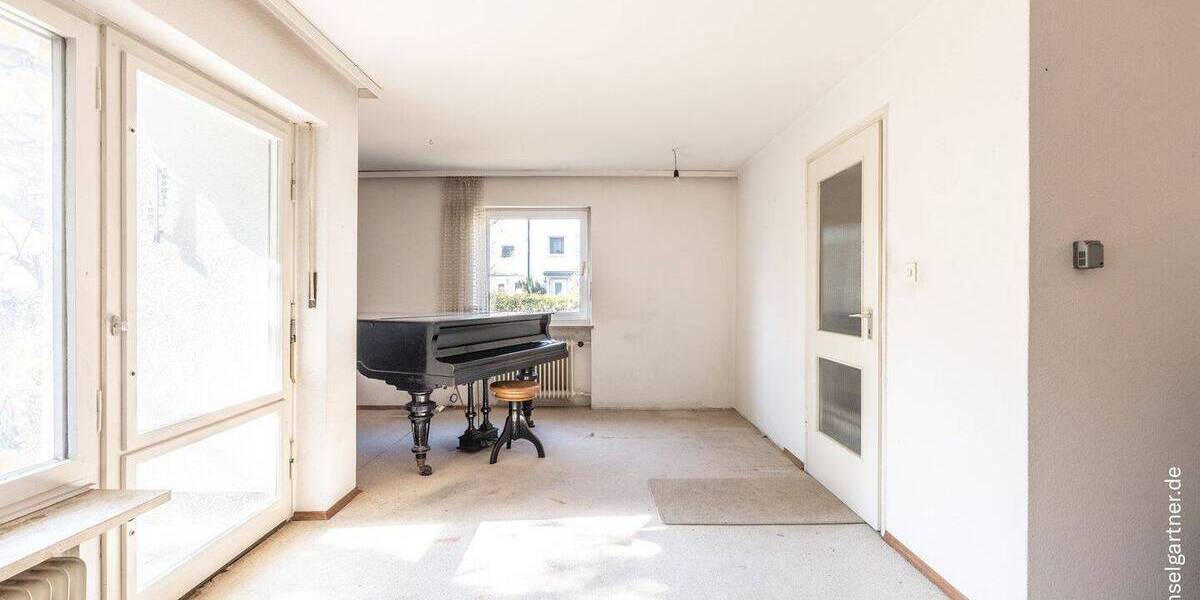 Reihenendhaus München Moosach - 6 Zimmer, 122 m&sup2;, 1.190.000&euro; | Angebot:26273720