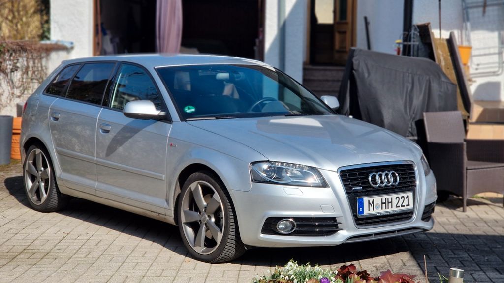 Audi A3 51.300 km 13.600 &euro; Haar 85540