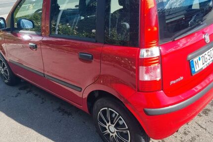 Fiat Panda 101.394 km 2.900 &euro; München 81735