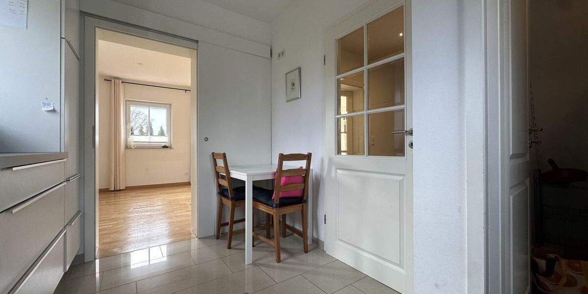 Einfamilienhaus Gräfelfing Lochham - 6 Zimmer, 150 m&sup2;, 3.600&euro; | Angebot:25700192