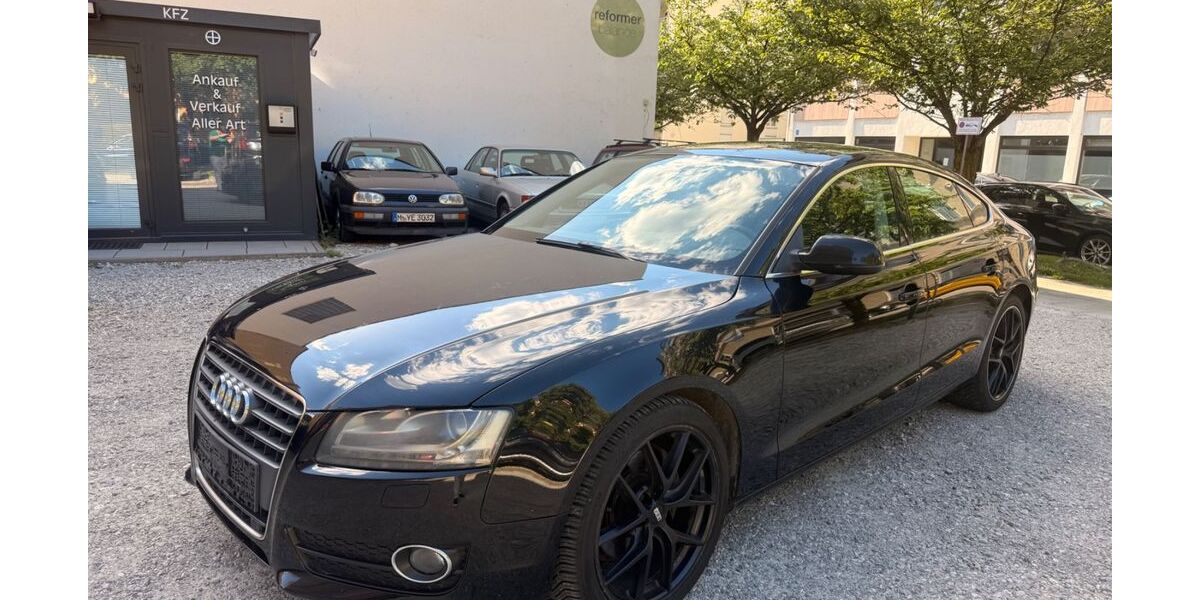 Audi A5 260.000 km 5.900 &euro; München 81543
