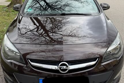 Opel Astra 143.500 km 5.699 &euro; München 81675