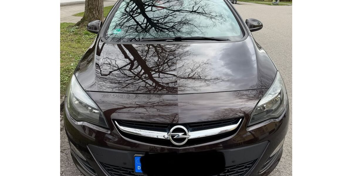 Opel Astra 143.500 km 5.699 &euro; München 81675