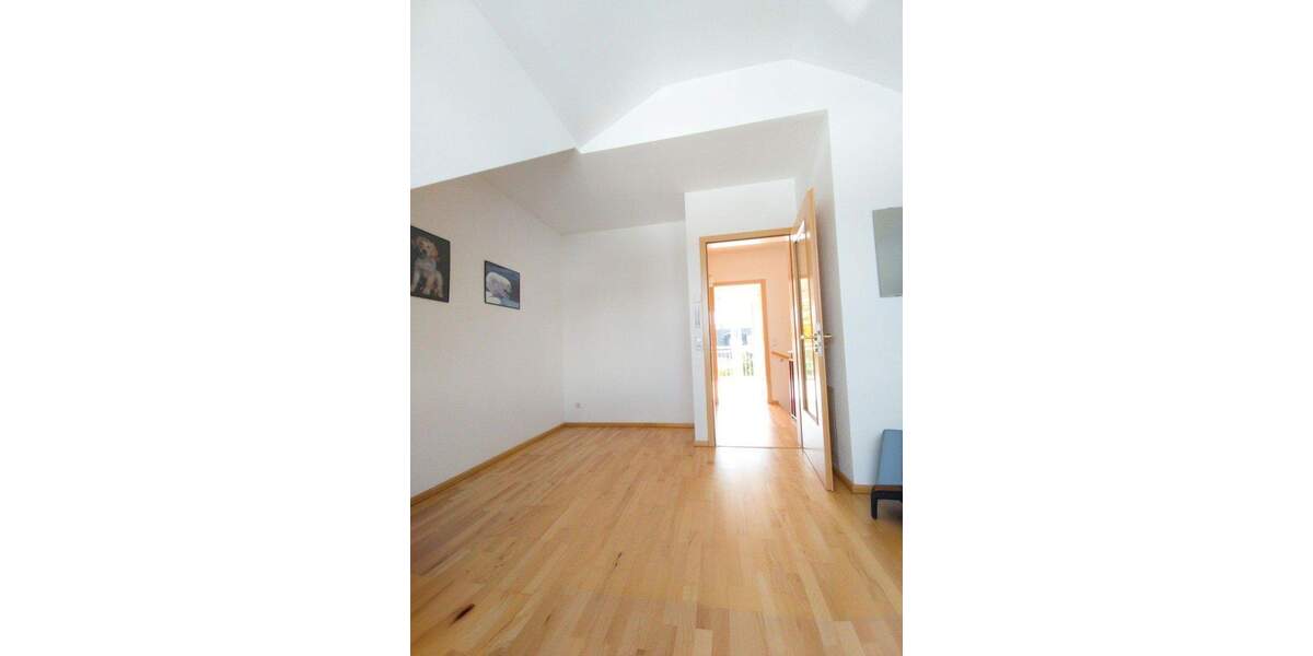 Reihenmittelhaus München Trudering-Riem - 5 Zimmer, 129 m&sup2;, 989.000&euro; | Angebot:25823683
