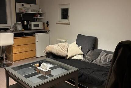 STUDENTENWOHNUNG, möbliert, zentral, auf Zeit, für 1 Person 2 zimmer