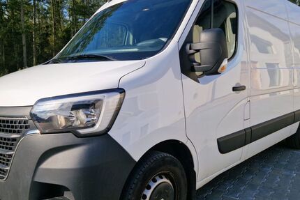 Renault Master 189.000 km 11.990 &euro; München 81249