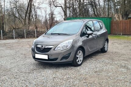 Opel Meriva 99.000 km 4.000 &euro; München 81241