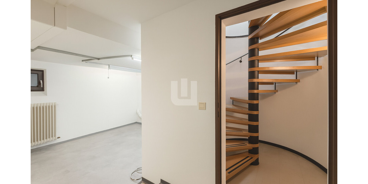 WINDISCH - Zentrale Ladenfläche in belebter Lage von München-Laim! - Gewerbeobjekt München Pasing-Obermenzing | Angebot:23630631