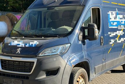 Peugeot Boxer 108.000 km 8.900 &euro; Hohenbrunn 85662