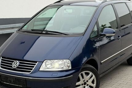 VW Sharan 249.000 km 2.480 &euro; München 81829