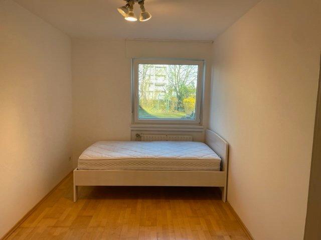 Hochparterre München Aubing-Lochhausen-Langwied - 3 Zimmer, 75 m&sup2;, 1.900&euro; | Angebot:26316533